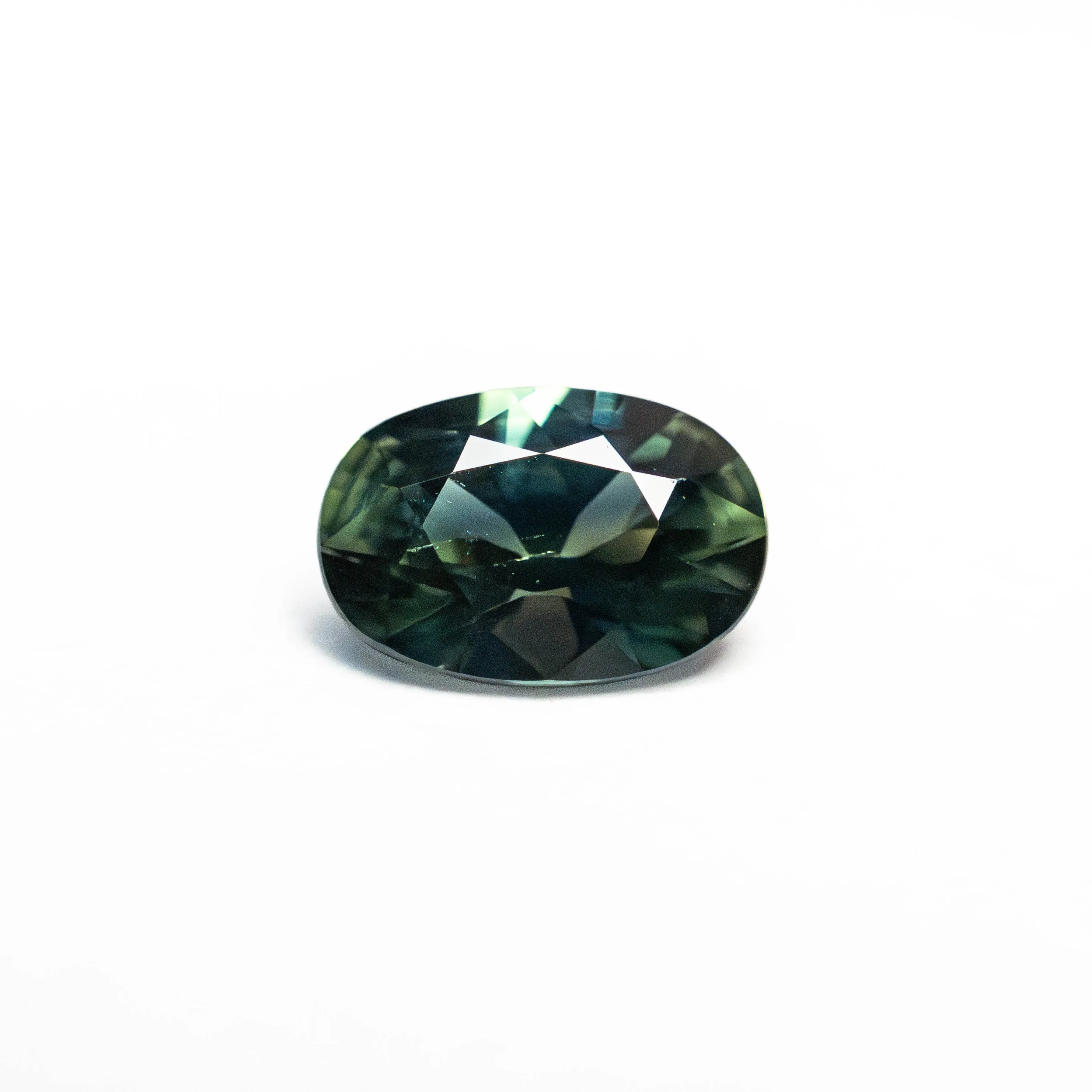 0.78ct 6.83x4.67x3.17mm Oval Brilliant Sapphire 23808-14