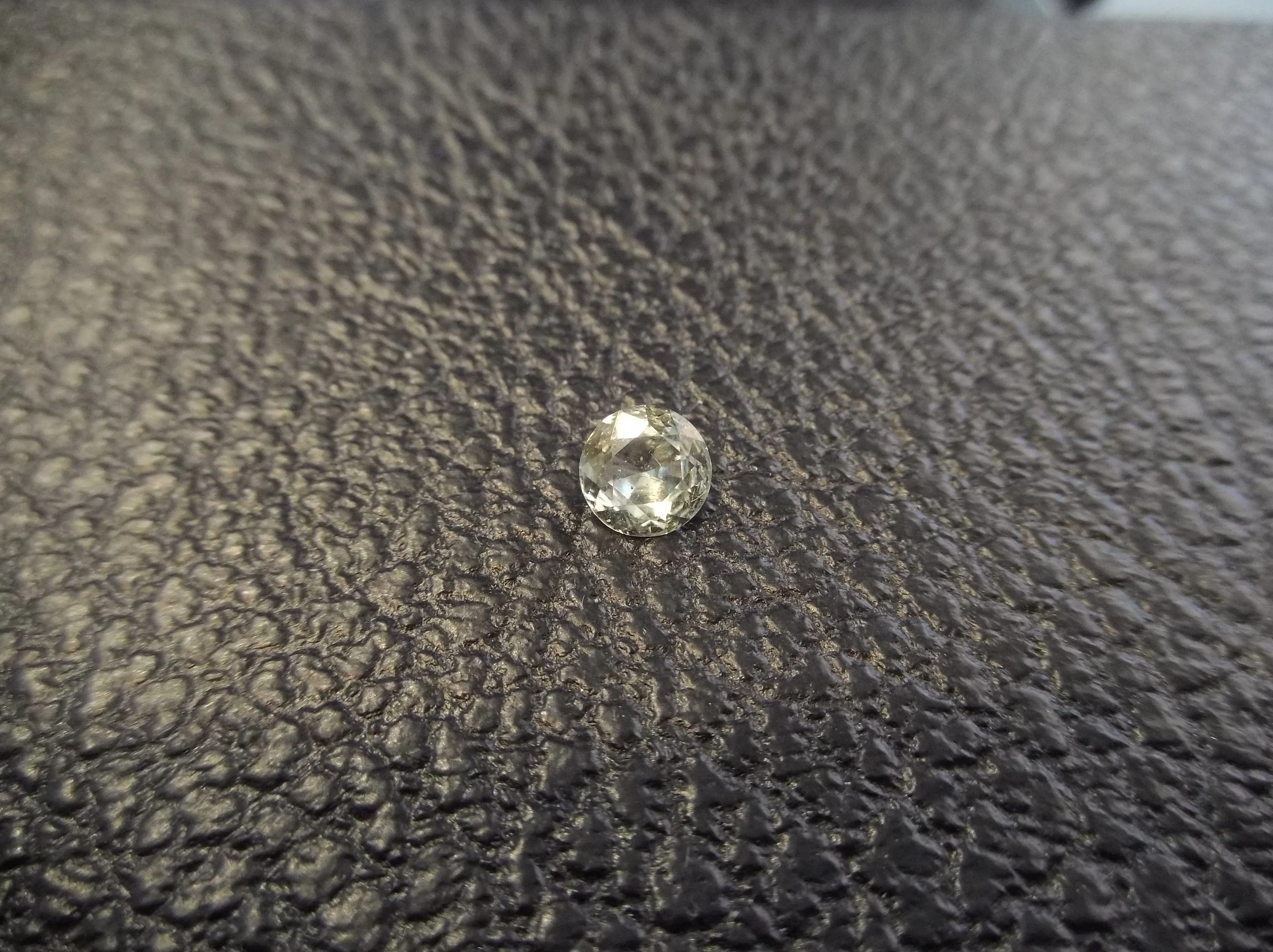 0.93ct LEMON LIME MONTANA SAPPHIRE