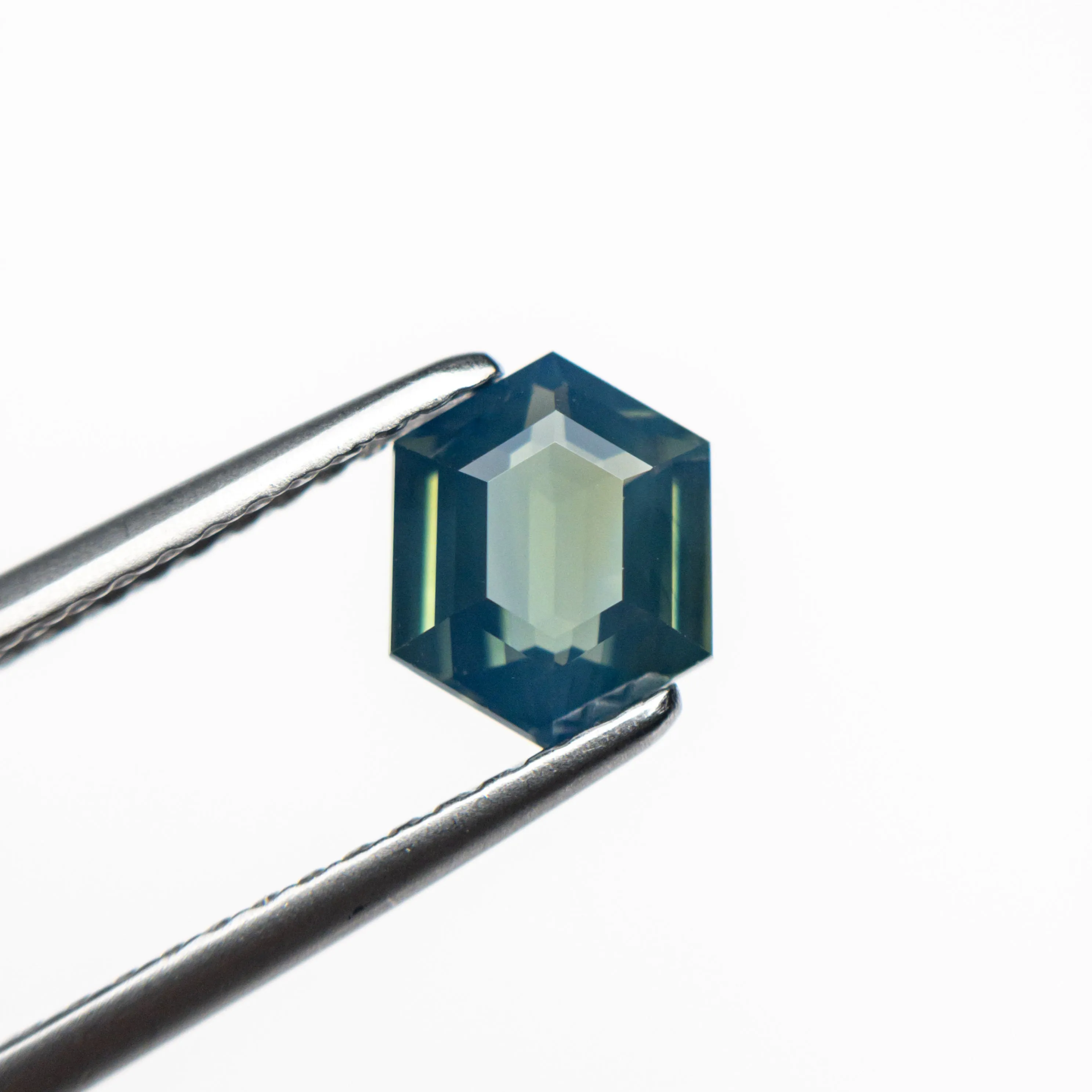 1.03ct 6.94x3.04x3.03mm Hexagon Step Cut Sapphire 25071-03