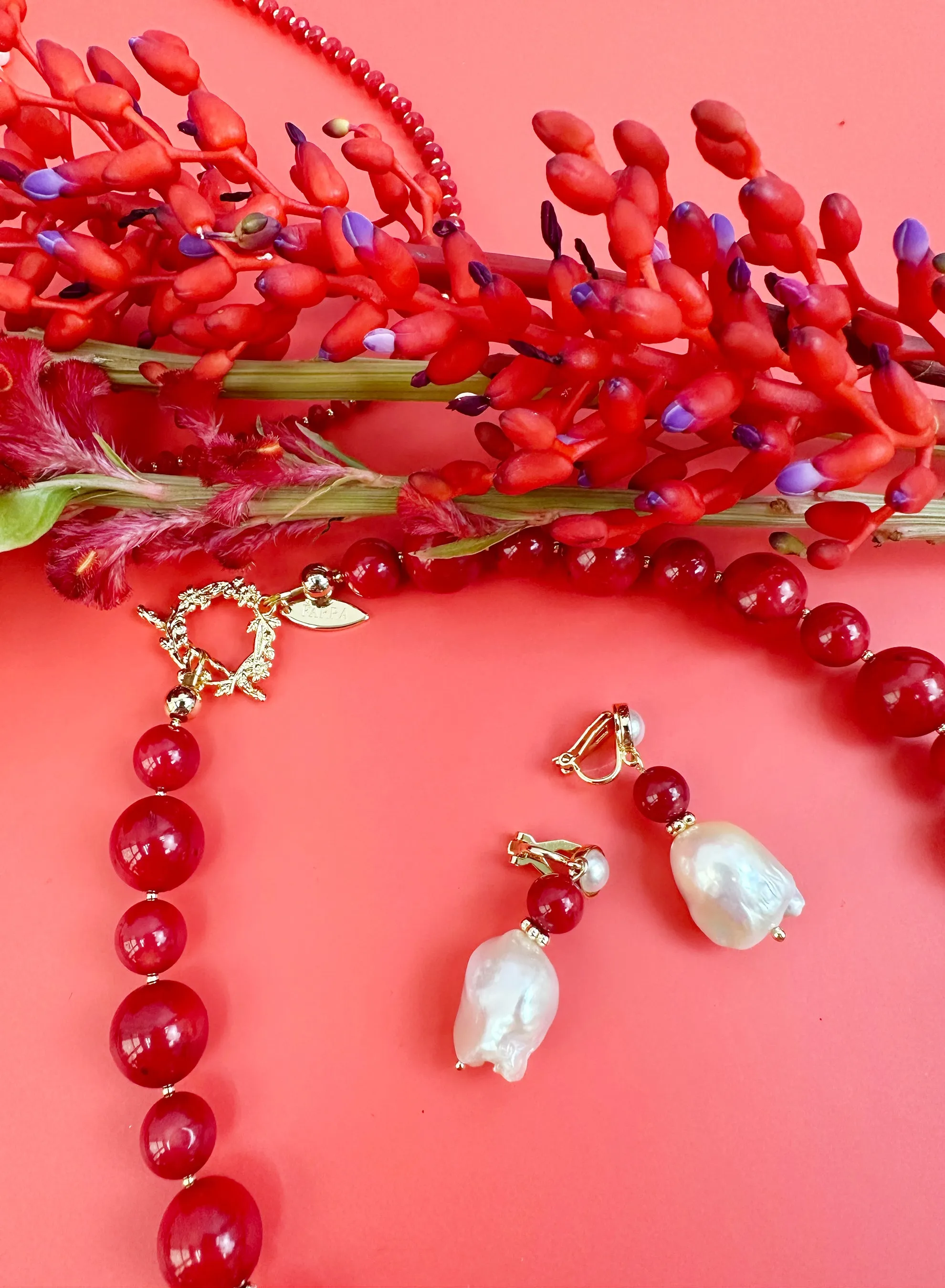 Baroque Pearl with Red Coral Clip-on Earrings JE005