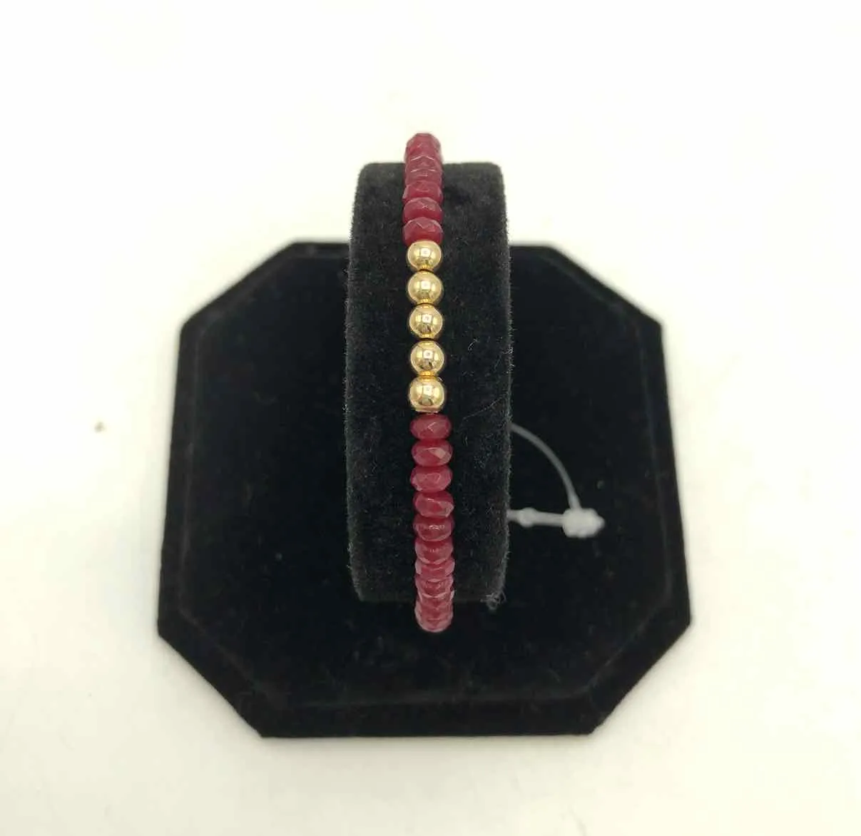 Cranberry Gold Beaded Bracelet