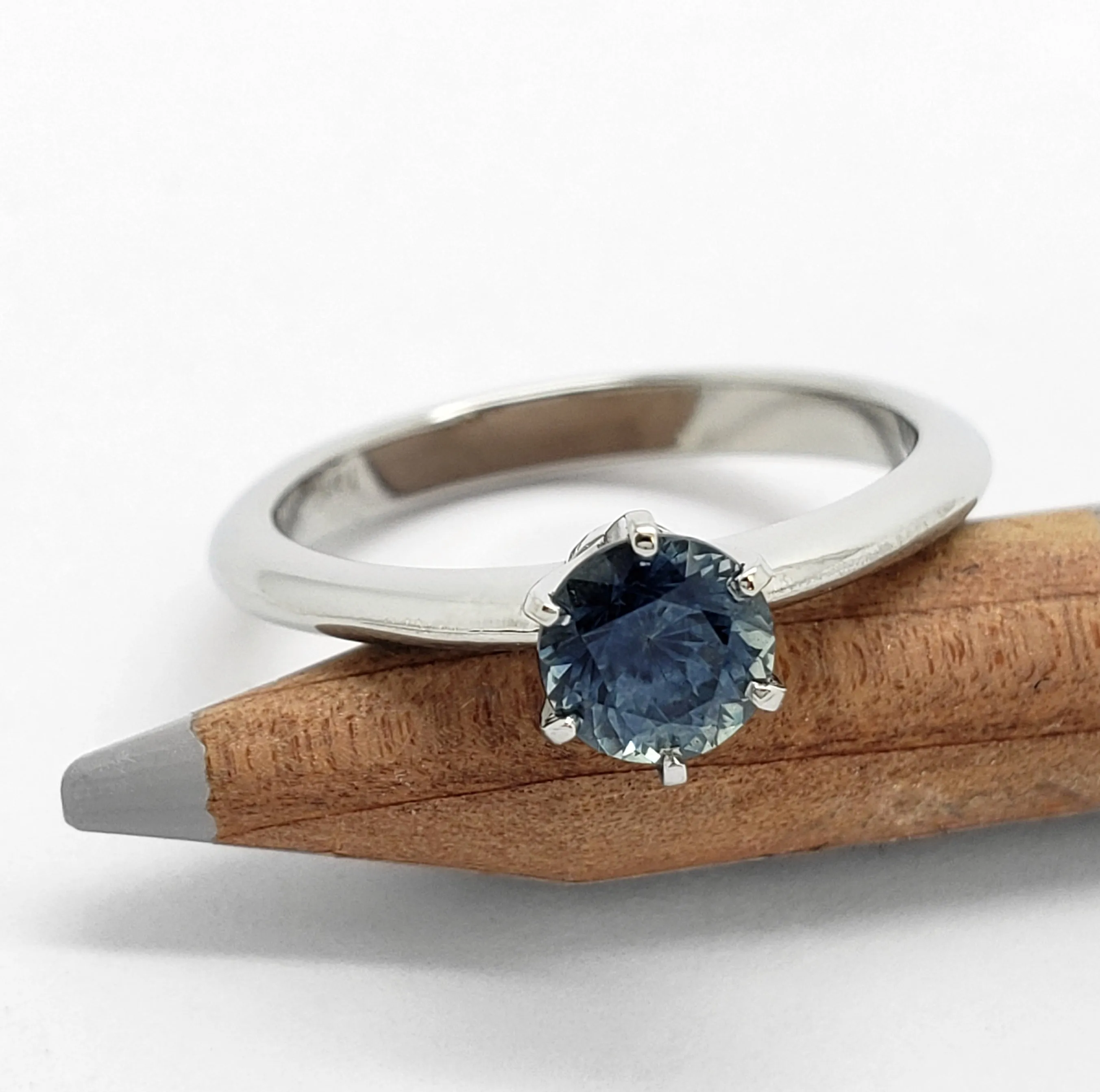 Delaney | Blue Sapphire