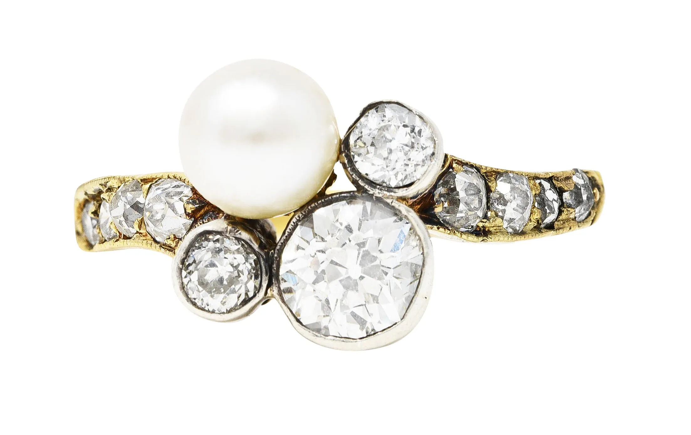 Edwardian 1.18 CTW Diamond Pearl Platinum-Topped 18 Karat Gold Cluster Antique Ring