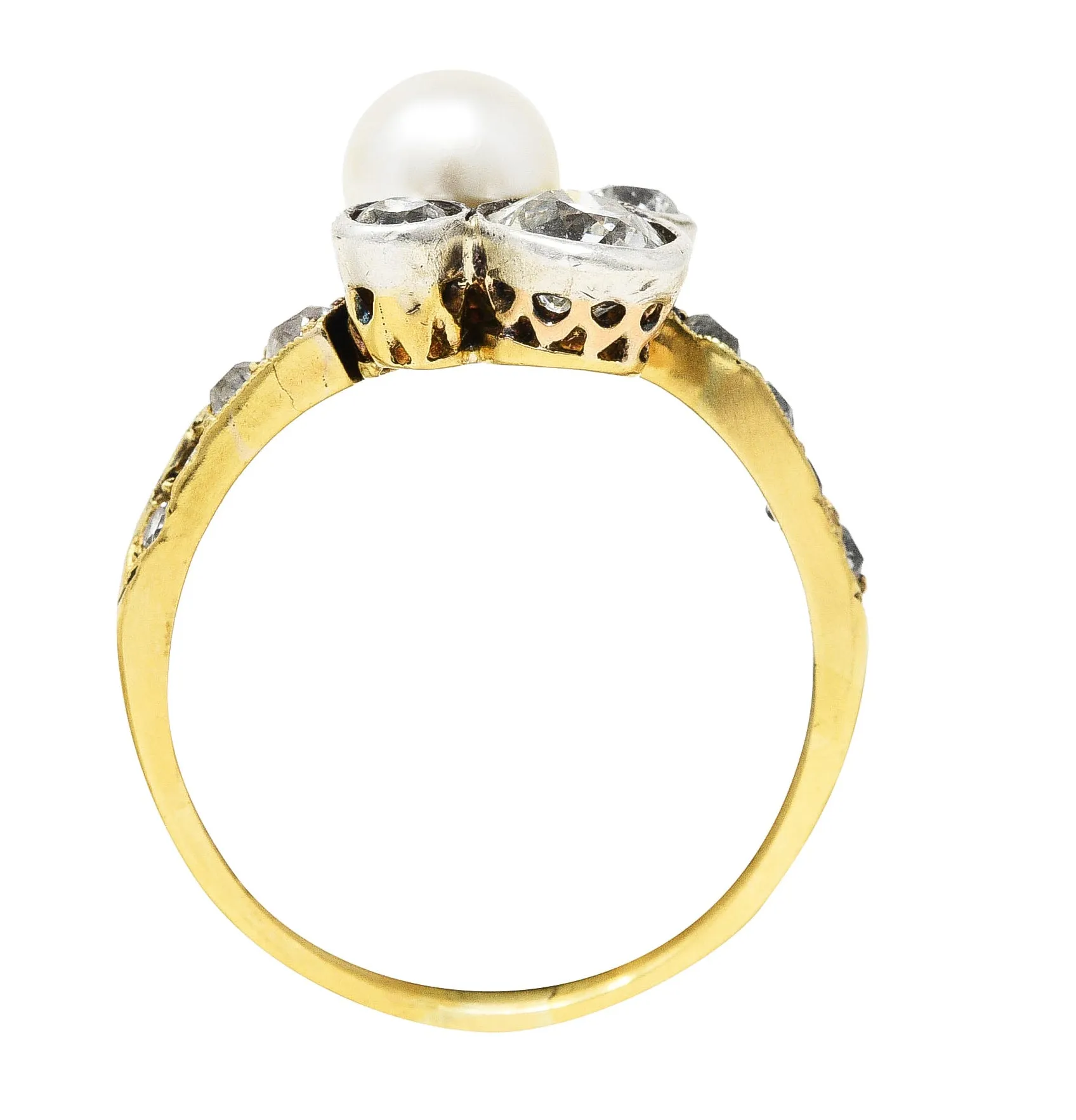 Edwardian 1.18 CTW Diamond Pearl Platinum-Topped 18 Karat Gold Cluster Antique Ring