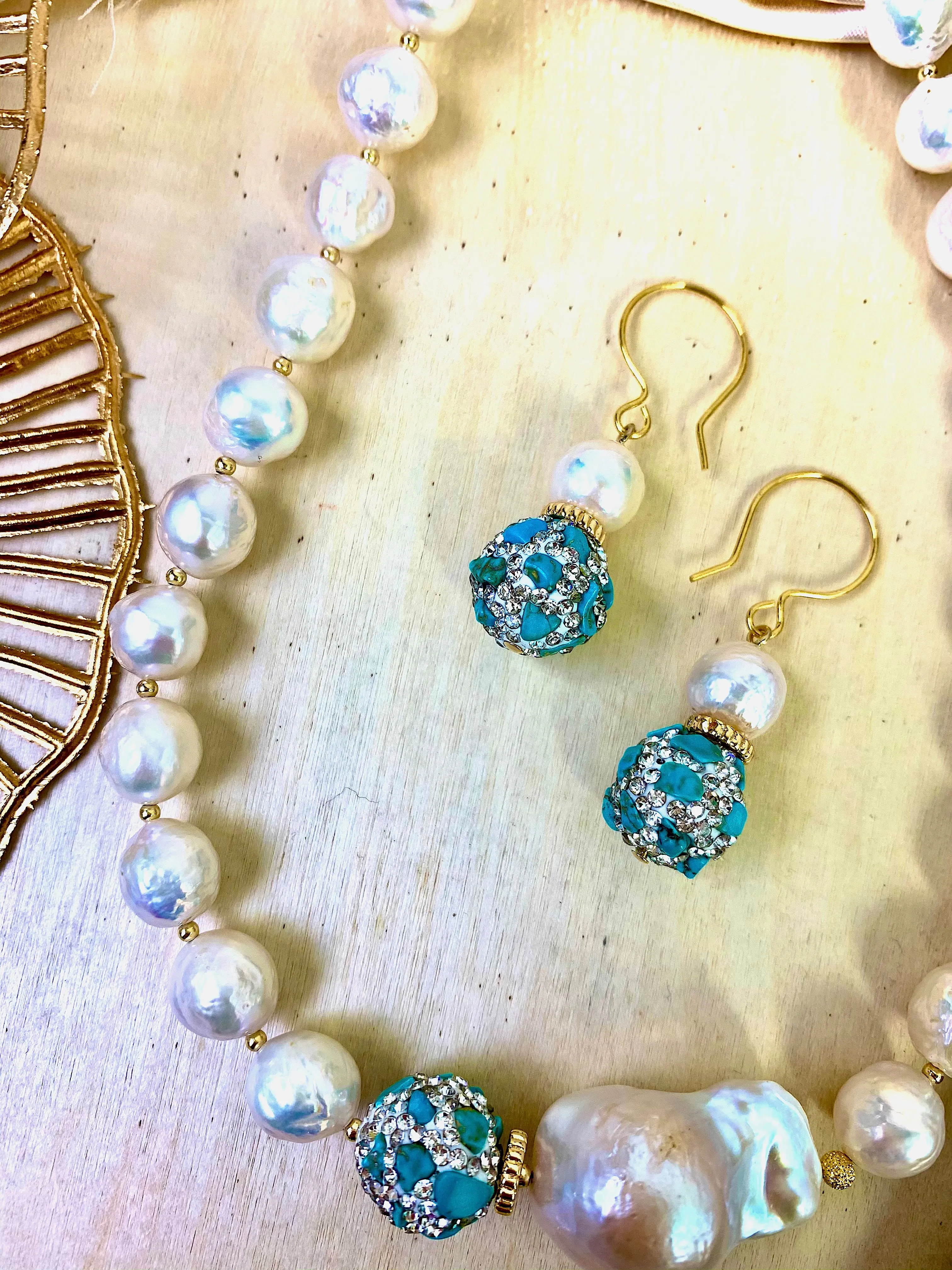 Freshwater Pearls With Rhinestones bordered Turquoise Dangle Earrings EE007