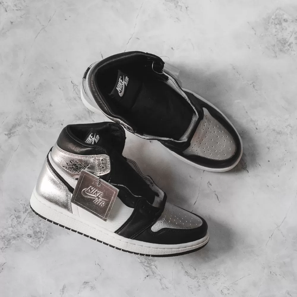 Jordan 1 Retro High Silver Toe (W)