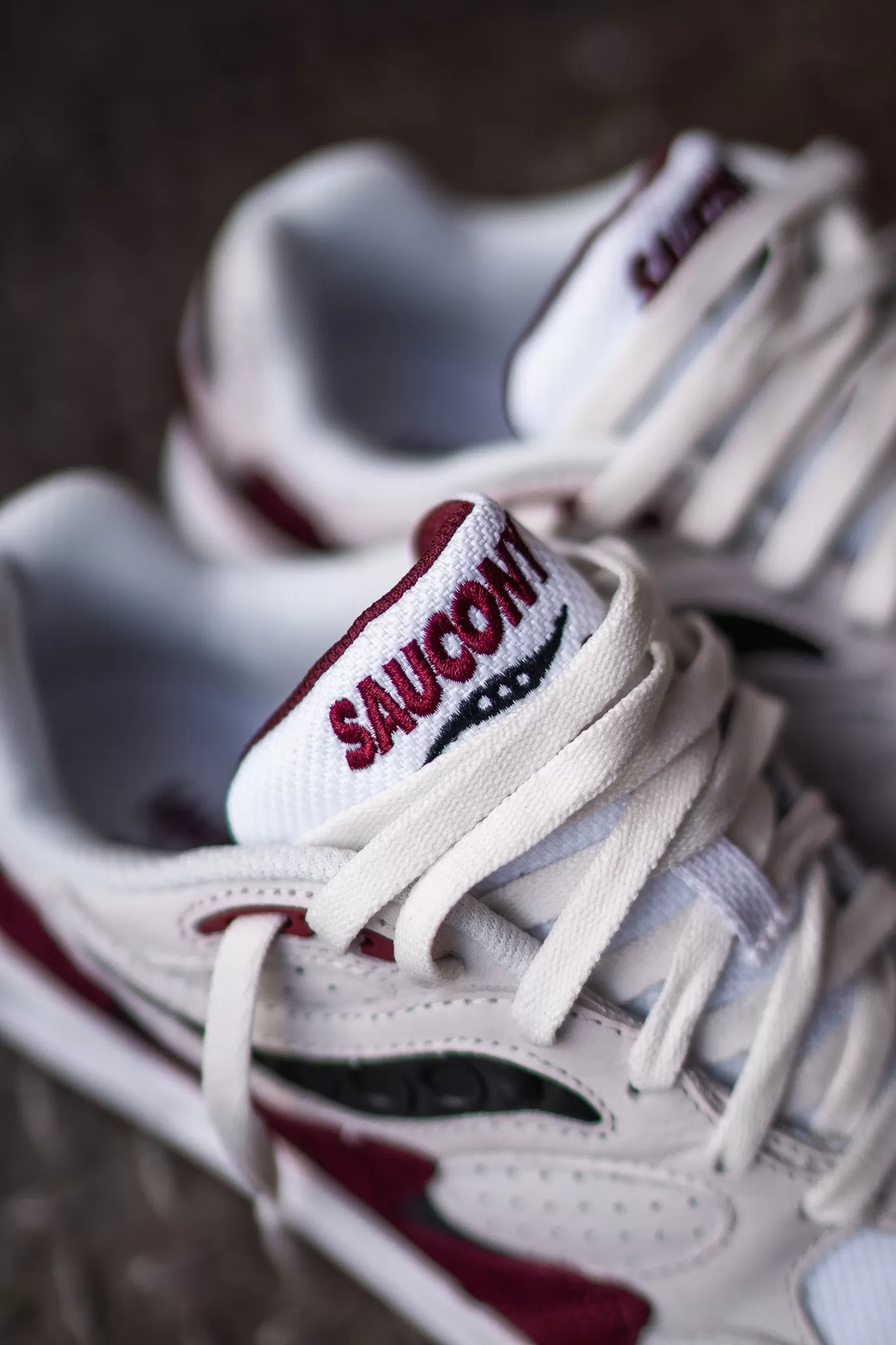 Mens Saucony Grid Shadow 2 (Cream Red Burgundy)