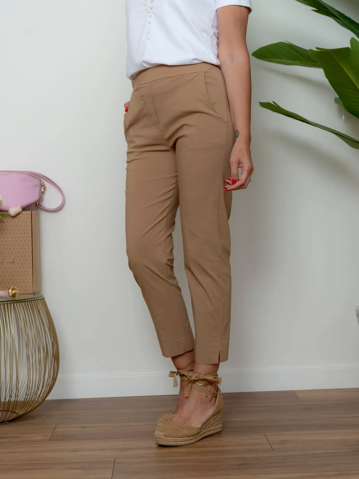 Pantalone Con Spacchetto