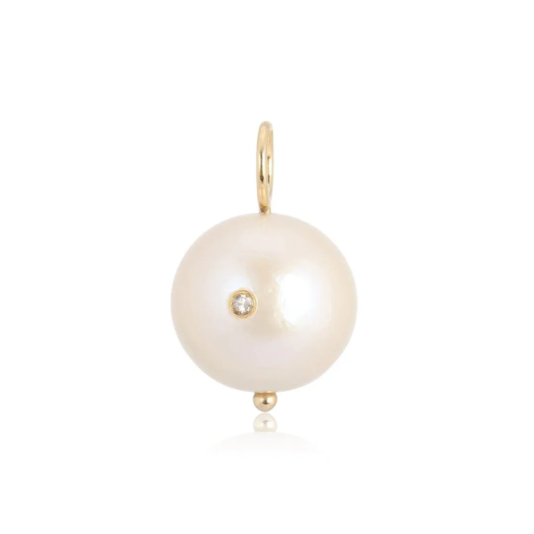 PARKER PEARL OPEN CLOSURE CHARM NECKLACE