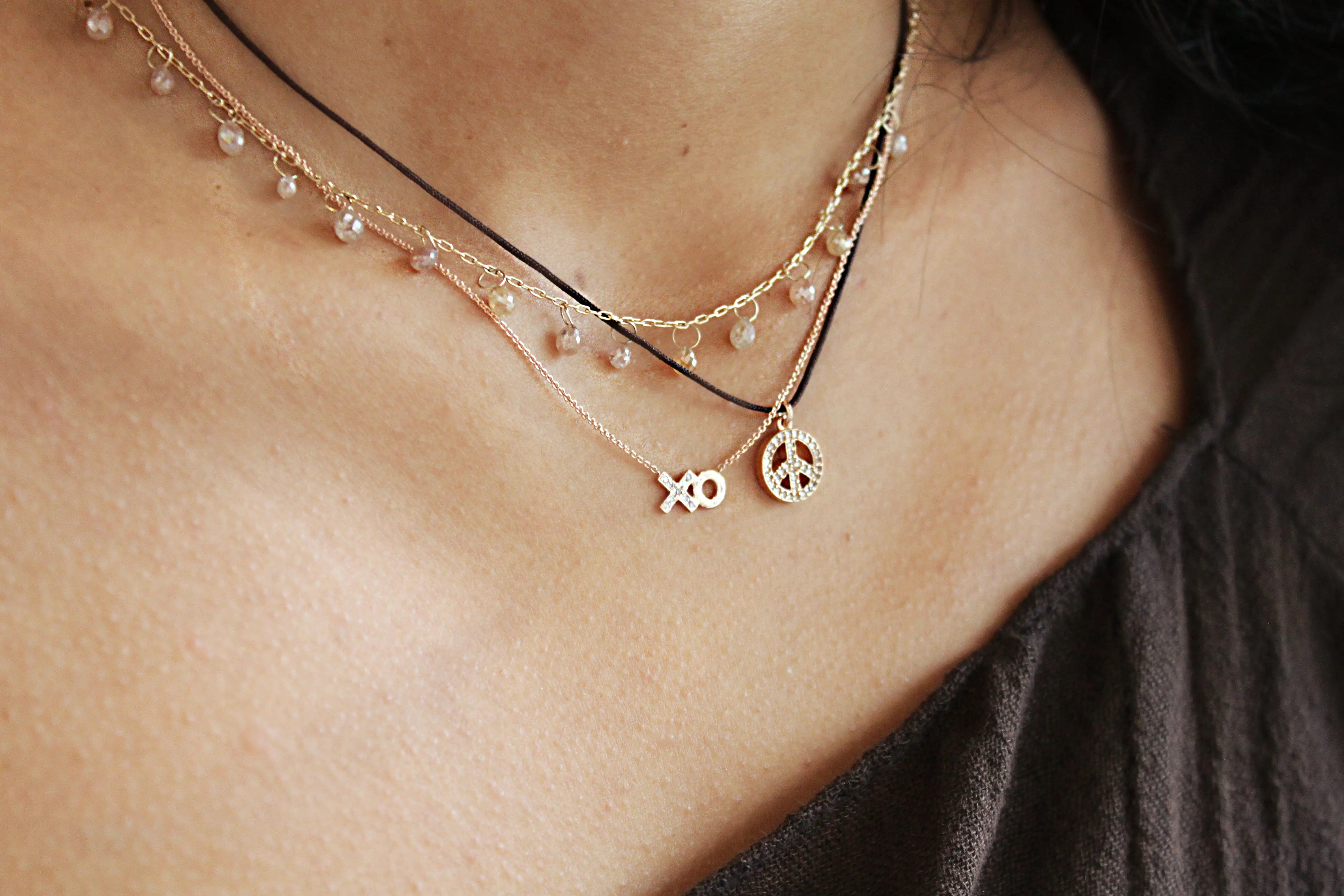 PAVE DIAMOND ROSE GOLD XO NECKLACE