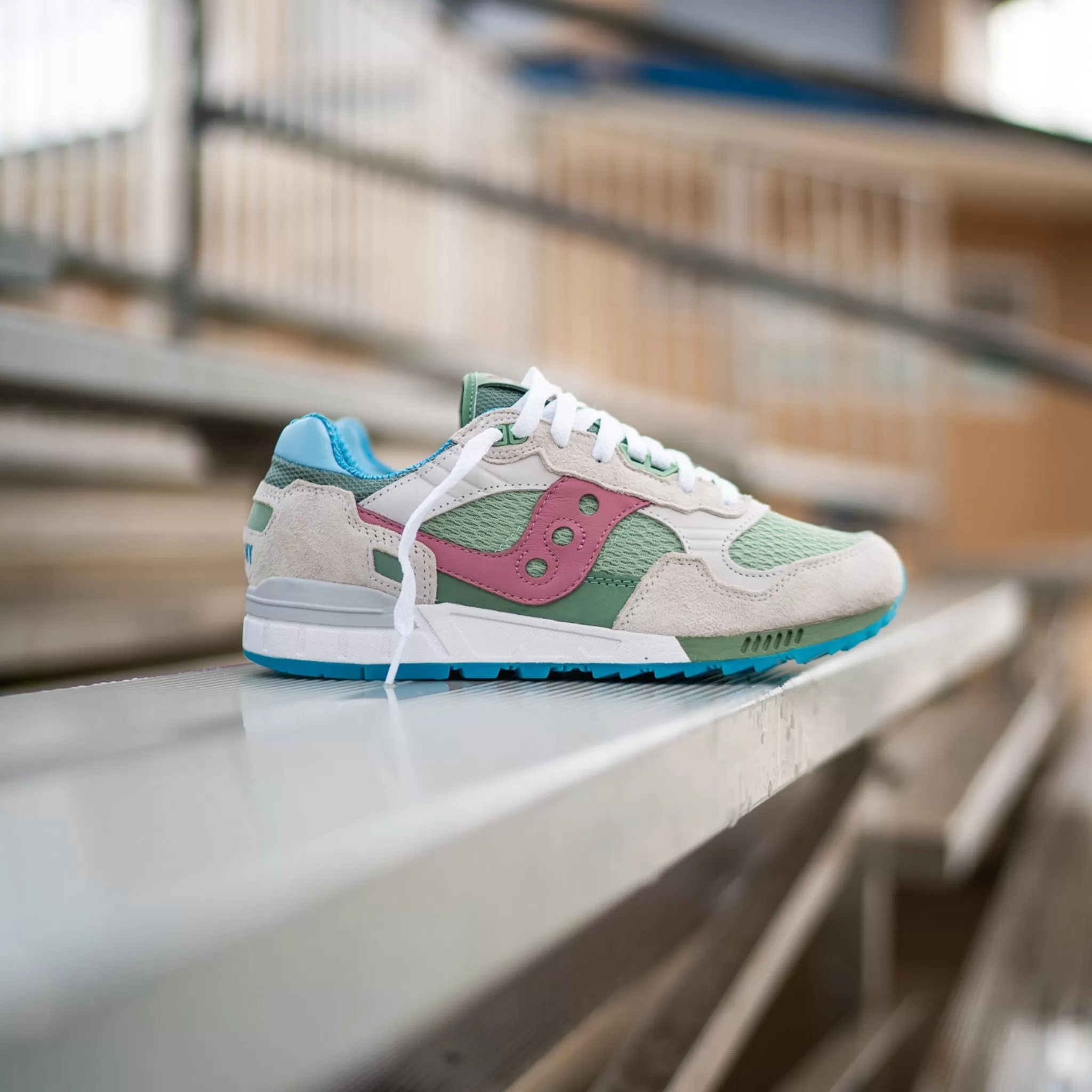 Saucony Shadow 5000 Blue-Footed Booby (White/Multi)