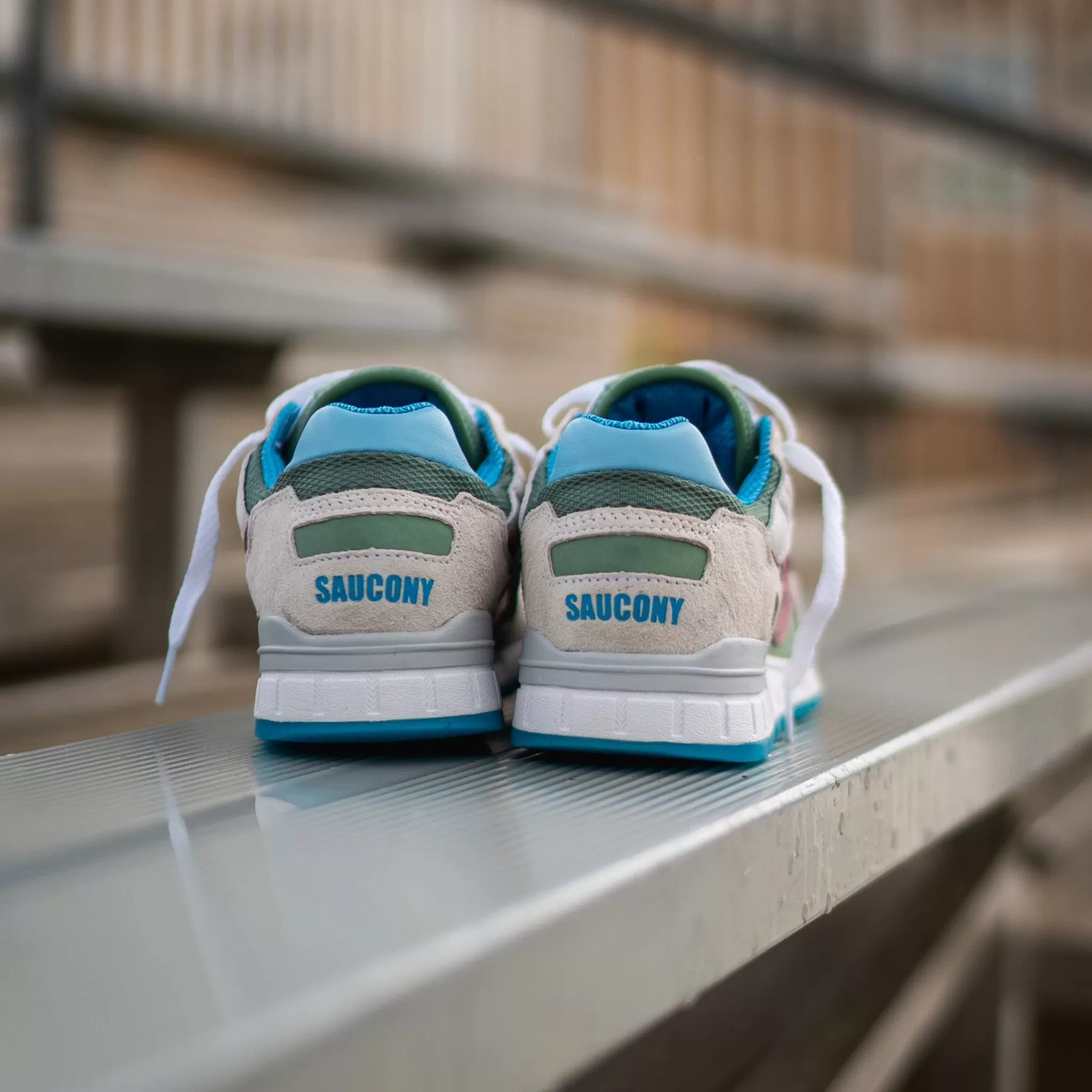 Saucony Shadow 5000 Blue-Footed Booby (White/Multi)