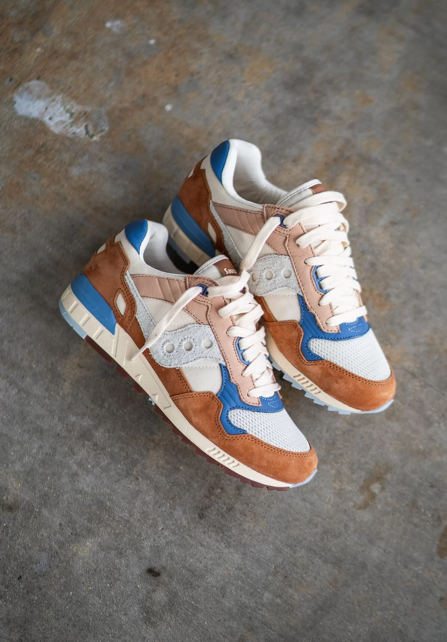 Saucony Shadow 5000 (Light Beige)