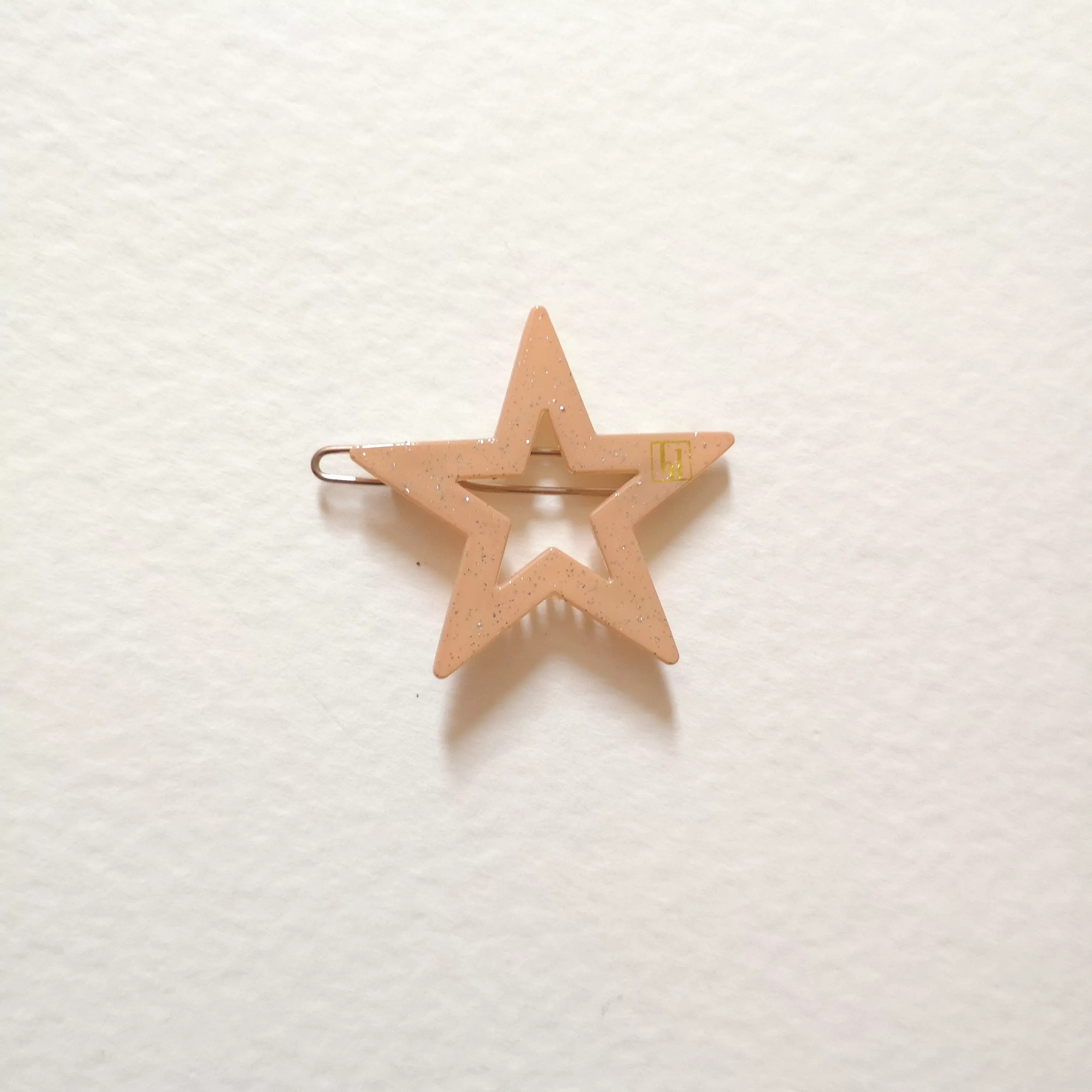 Star clip Peach