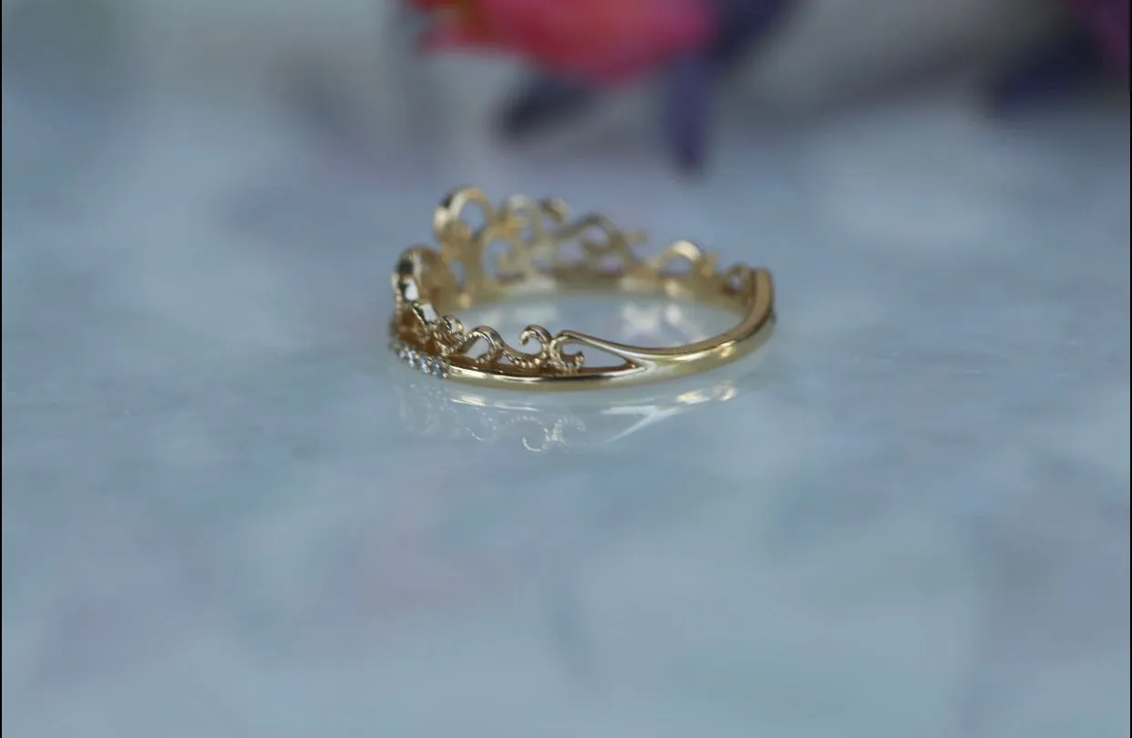 Tiara Diamond Ring