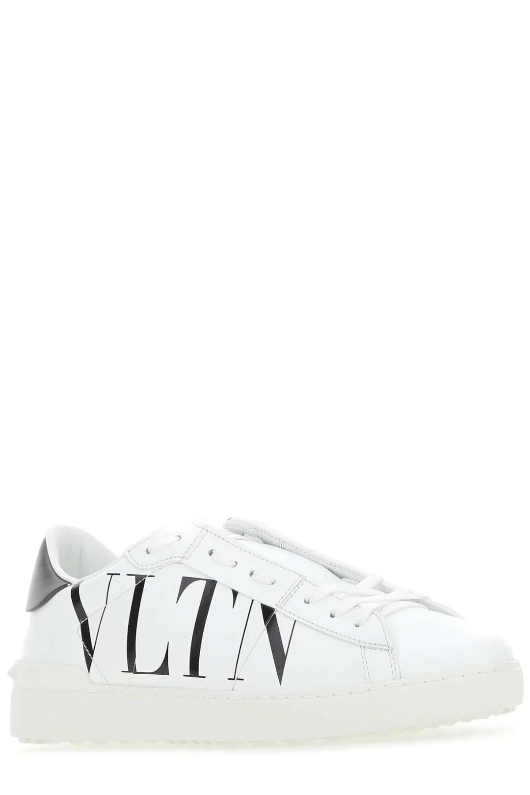 Valentino Garavani Rockstud Round Toe Lae-Up Sneakers